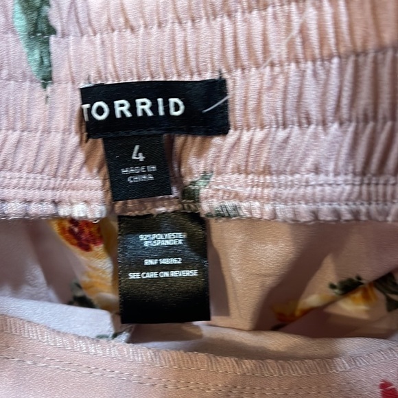 TORRID Lilac Purple Floral Crepe Wide Leg Pant 4X - Picture 7 of 8